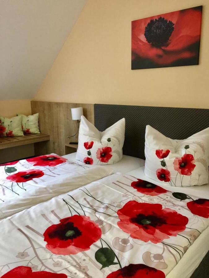 Hotel Zur Waldhufe Doberlug-Kirchhain Eksteriør bilde